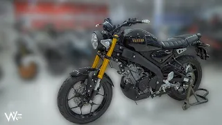 Yamaha XSR 155 2023 Metallic Black Elegance - Walkaround