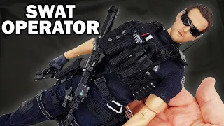 American police special forces: LAPD SWAT operator by Easy & Simple