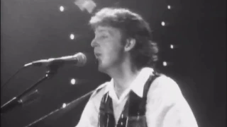 Paul McCartney - Yesterday- Live 1993