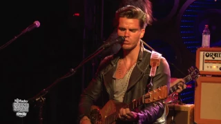 KALEO "Way Down We Go" (Live at KROQ)