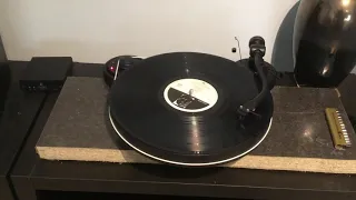 Pro-Ject RPM1.3 Genie + 2M Blue/silver cartridge