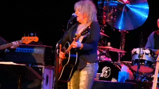 Lucinda Williams - Car Wheels on a Gravel Road