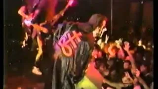 Jon Schaffer from Iced Earth at King Diamond's Concert, back in 1988 - on 0:56 sec.