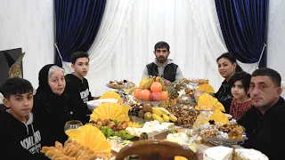 Mysterious Rich "New Year's Table" for $ 200 Served in 24 hours by One Azerbaijani Woman