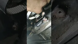 Audi/VW 2.0T water pump belt replacement ... quick trick