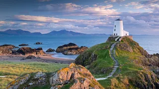 The legendary lighthouses of Ireland. 1 series - Island nation.