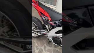 Aprilia SXV 550 on SilMoto exhaust