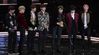 [MAMA 2016] BTS Artist of The Year