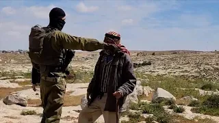 Qawawis, South Hebron Hills: Israeli soldiers, some of them settlers, assault and detain shepherds