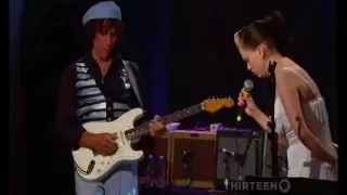 Jeff Beck and the Imelda May Band Walking in the Sand