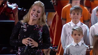 Santa Claus is Coming to town - "Le Dolci Note" with Anastacia - Concerto di Natale in Vaticano 2018