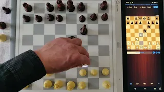 der zur Zeit beste Schachcomputer - heute Chessis App/Spiel in der Datenbank suchen Folge 12