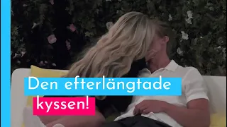 Johan och Sandra kysser äntligen varandra I Love Island Sverige 2018