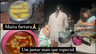 EU E MAINHA PREPARAMOS UM JANTAR BEM ESPECIAL NA CASA DELA/ esse foi o motivo do jantar