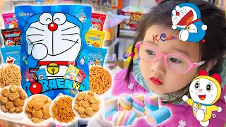 Cam Cam đi siêu thị mua bim bim doraemon, kẹo thạch , sữa chua, dán móng tay, kẹo con mắt .