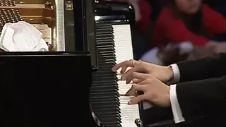 Li Yundi: Chopin - Piano Concerto No. 1 in E minor, 'Allegro maestoso' Op. 11