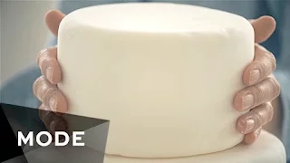 The  Making of a Wedding Cake ★ Glam.com