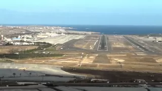 COCKPIT VIEW OF APPROACH AND LANDING AT GRAN CANARIA GANDO AIRPORT