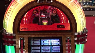 SL vinyl jukebox with platinum LED light pack Sound Leisure