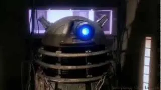 Doctor Who / Stargate SG 1 - Osiris meets a Dalek