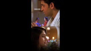 Kareena Kapoor FLIRTINGLY teases Hrithik Roshan in #KabhiKhushiKabhieGham🤭❤️