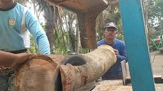 Job paling di sukai, penggergajian kayu waru di buat reng untuk bahan bangunan