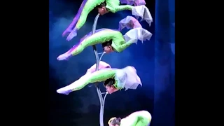 Marinelli stack by Beijing Acrobatics Troupe