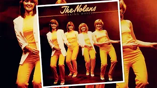 The Nolans - Gotta Pull Myself Together