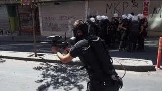 Turquie: la police réprime une manifestation non autorisée