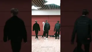 Straykids-Levanter english.ver Dance practice (Han Focus)