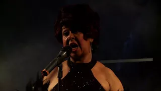 Liza Starlight Shirley Bassey Tribute  Hey Big Spender Live