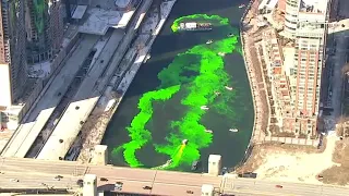 Chicago celebrates river dyeing, St. Patrick's Day Parade