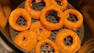 Air Fryer Frozen Onion Rings - How To Cook Frozen Onion Rings In The Air Fryer - So Crispy, AMAZING!