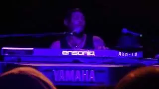 D'Angelo & Questlove - Tell Me If You Still Care (Live @ TLA Philly)