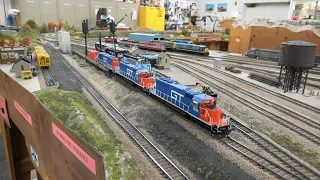 A Visit To K10s: 30 Minutes Of HO Scale Trains (4/1/23)