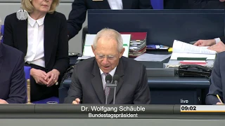 Bundestag: Schäuble würdigt das Amt des Wehrbeauftragten