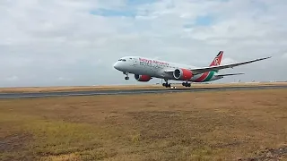 Kenya Airways Dream liner, Boeing 787 Takeoff.