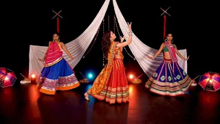 Navratri Special || Nagad Sang Dhol Baje || Rush Twins x Anwita