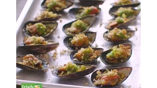 Mussels Grilled with Pesto (Short)