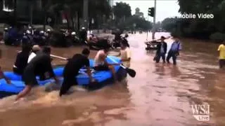 Hujan Deras Bikin Pusat Kota Jakarta Terendam Banjir