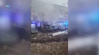 В Усинске в результате пожара в многоквартирном доме спасено 35 человек