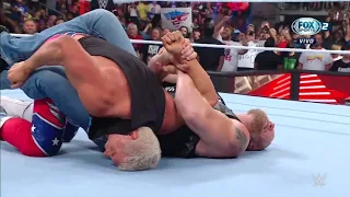 Brock Lesnar ataca brutalmente a Cody Rhodes y acepta el reto - WWE Raw 17/07/2023 (En Español)