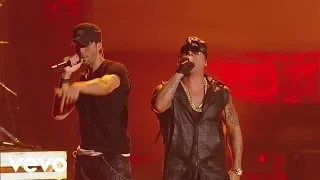 Tonight (I'm Loving You) & DUELE EL CORAZON (Premios Juventud 2016, Courtesy of Univision)