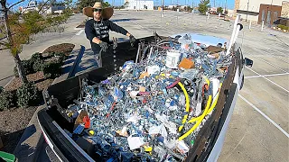 Dumpster Diving "LOOK AT IT ALL!"