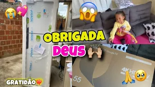 COMPREI UMA TELEVISÃO NOVA🥹 + GELADEIRA E GUARDA-ROUPA!!!😍 BENÇÕES E mais BENÇÕES🙌🏼  |Ash Couto