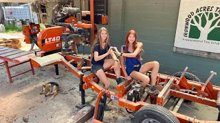 THE LUMBER DUO: sawmill sisters tackle pine logs!