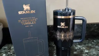 STANLEY QUENCHER FLOWSTATE TUMBLER BLACK GLOSS DECO || HOLO HOLO ADVENTURES