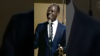 Louis Armstrong - What A Wonderful World (live in 1967) #shorts #louisarmstrong #jazzchristmas