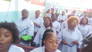 sifa kwa Mungu juu by Chorale St Chalrles Lwanga de Mariapolis,  Kolwezi,  Lualaba, DRC