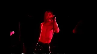 Iggy Pop  1996 june 18 Live in Paris @ Palais des Sports amateur recording